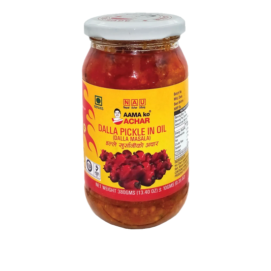 Aama Ko Achar Dalla Pickle in Oil 380g